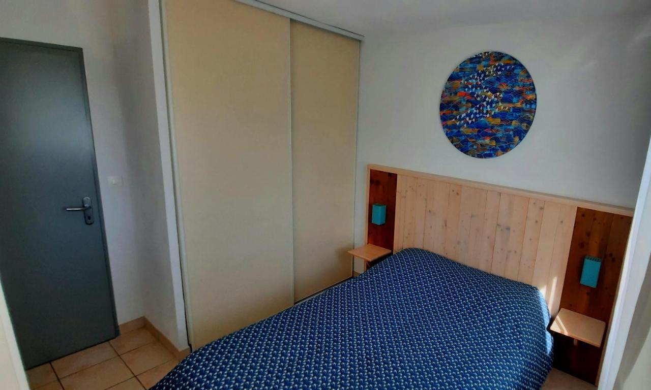 Appartement privée avec jardin et terrasse couverte dans résidence l'estuaire, avec piscine couverte, proche plage Le Verdon-sur-Mer Extérieur photo